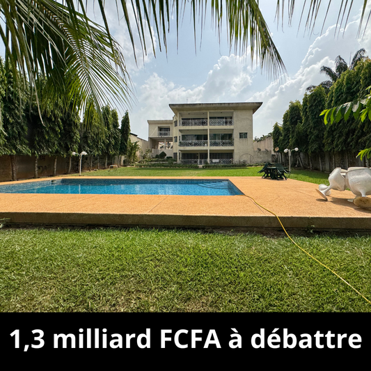 Villa triplex de 10 pièces avec piscine